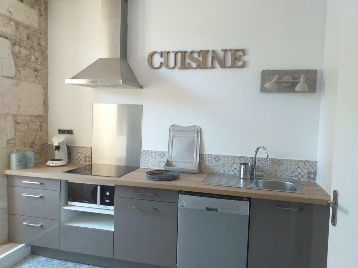 Appartement Au Coeur Du Perigord Villeréal Esterno foto