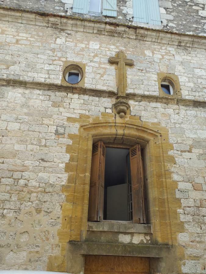 Appartement Au Coeur Du Perigord Villeréal Esterno foto